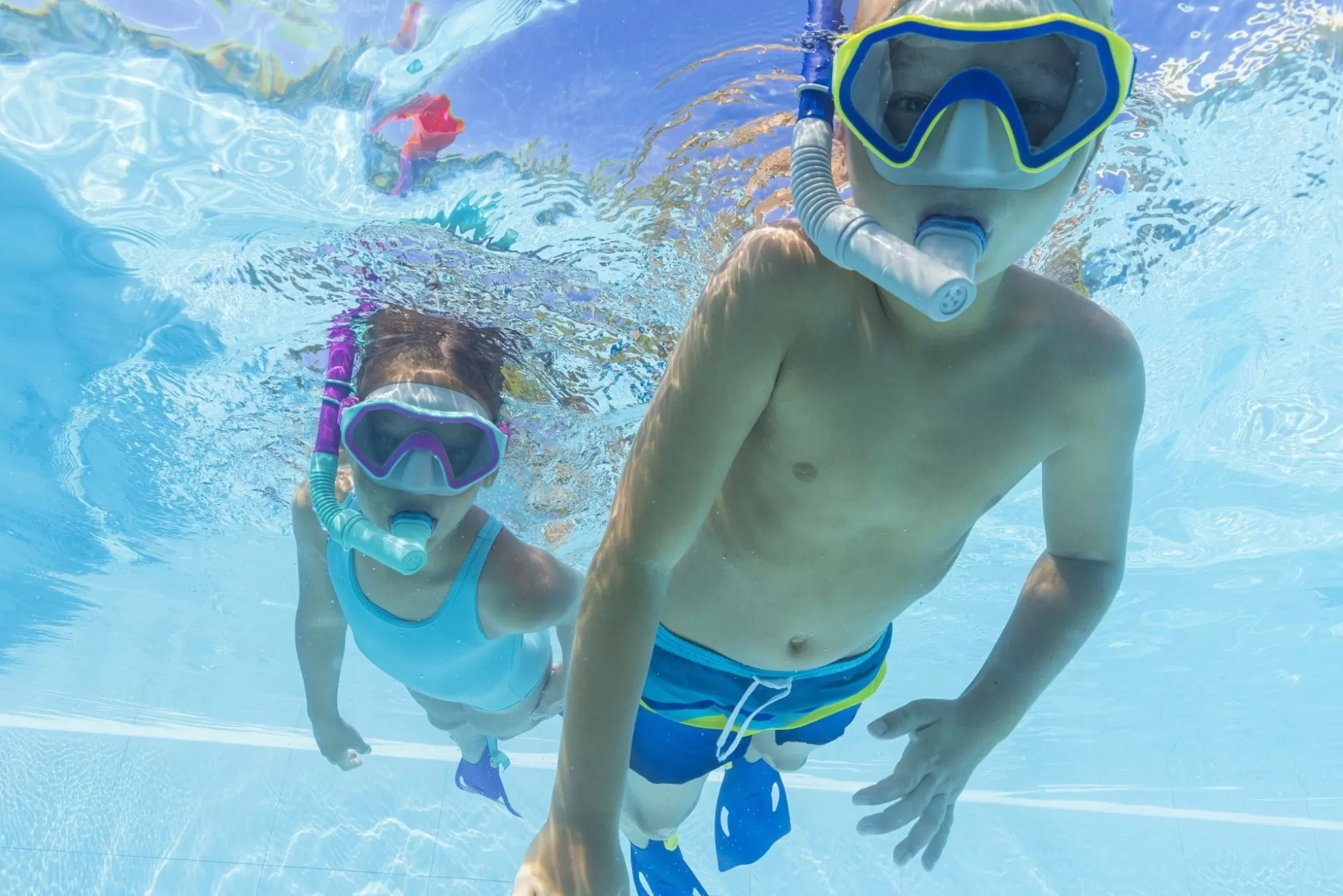 Bestway ® Crusader Youth Snorkel Set With Fins, Pink Ages 7+ Online