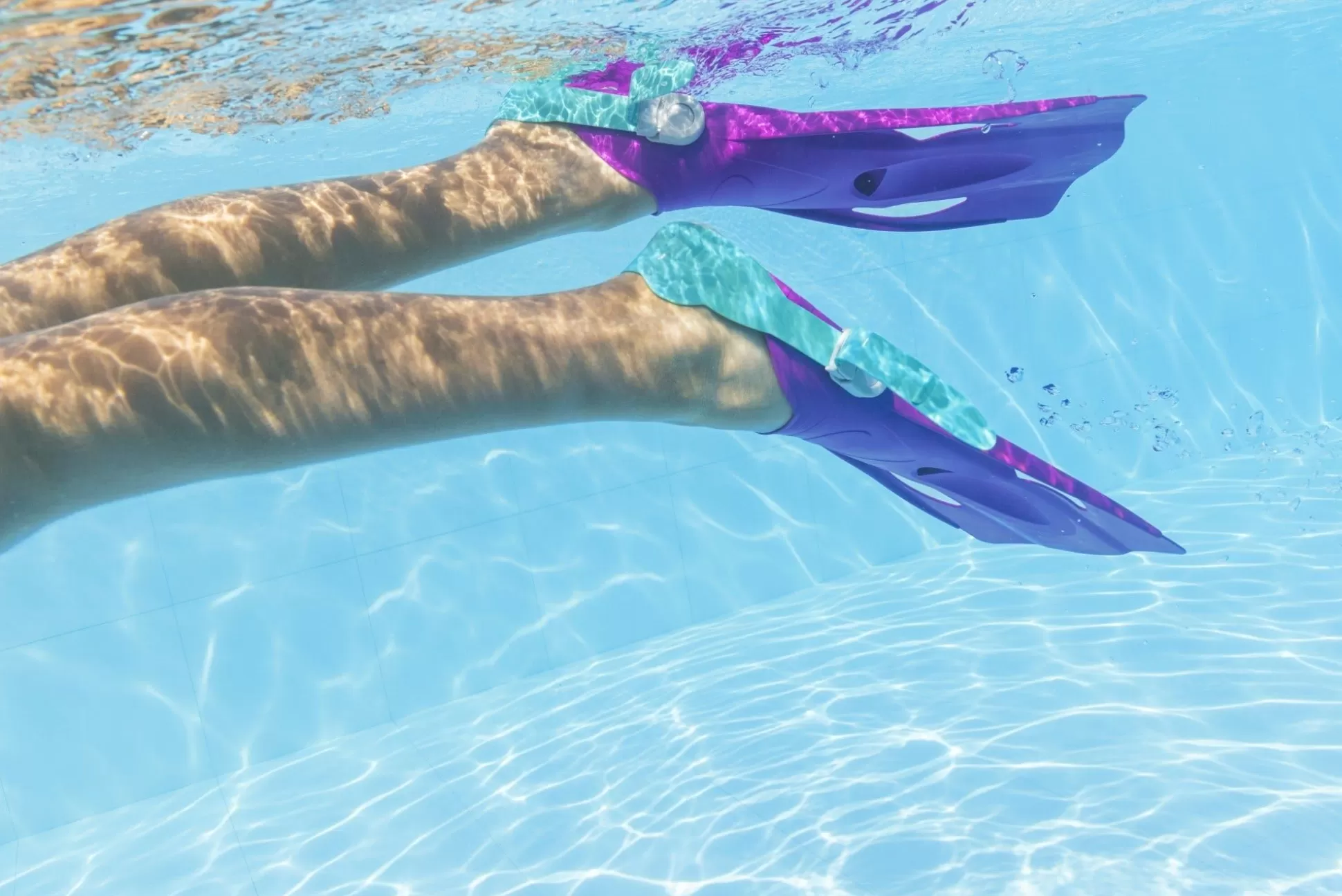 Bestway ® Crusader Youth Snorkel Set With Fins, Pink Ages 7+ Online