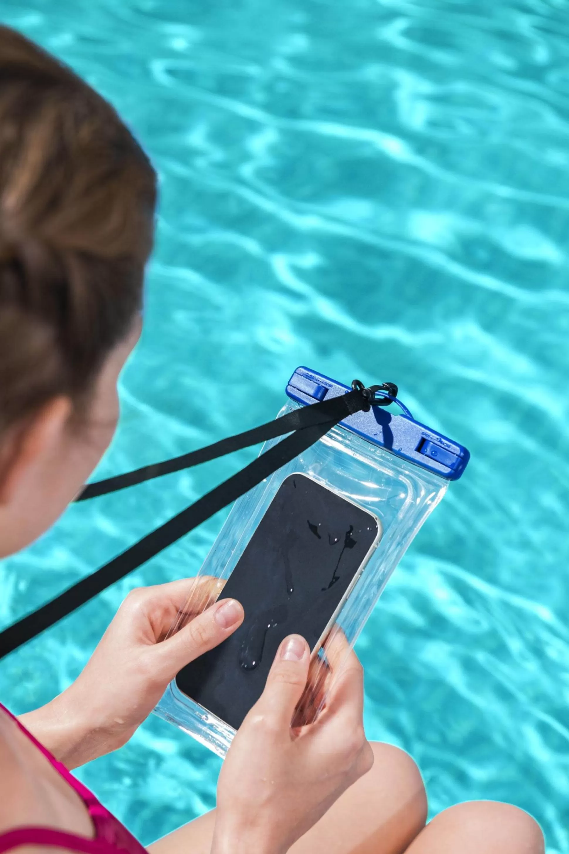 Bestway H2Ogo! Splash Guard Waterproof Smart Phone Case, Most Iphone/ Samsung/ Android Phones Up To 7" Long Sale